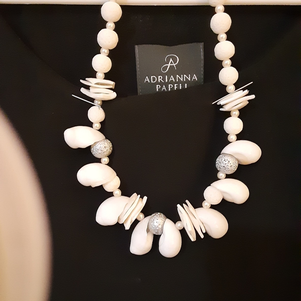 Necklaces - Picture 6 of 6